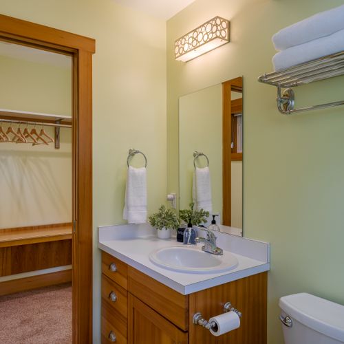 Enjoy the convenience of a private ensuite bathroom with a spacious walk-in closet, offering plenty of room to unpack and settle in comfortably.