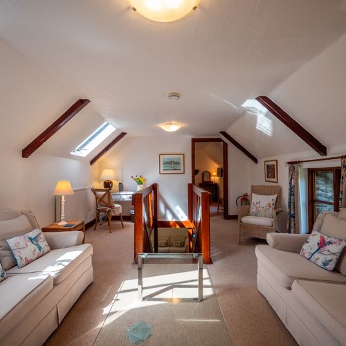 Be9521fb 1730 4224 90e1 dac9afeb23bf homerunner