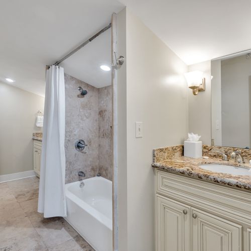 Tub and shower combo for a long soak
