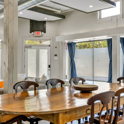 Seating for everyone by sunny windows