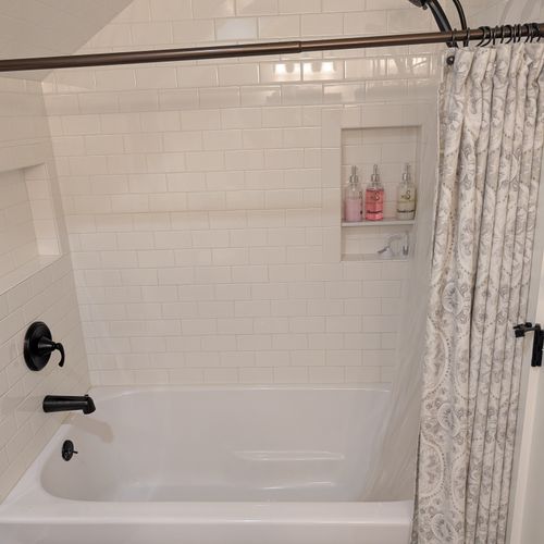 DEER RUN:  Bathroom (second floor)