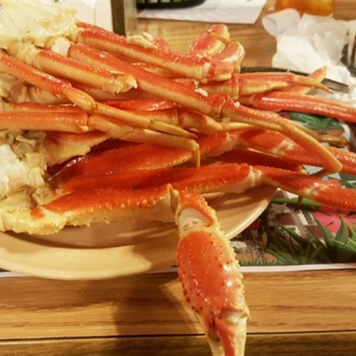 Lots of Local Food and Attractions Nearby!