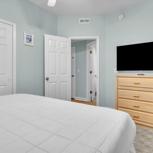 King bed with smart tv