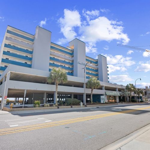 San-a-bel Front View offers ground floor parking