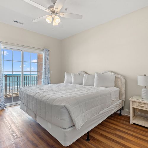 Oceanfront master with King bed, and ensuite