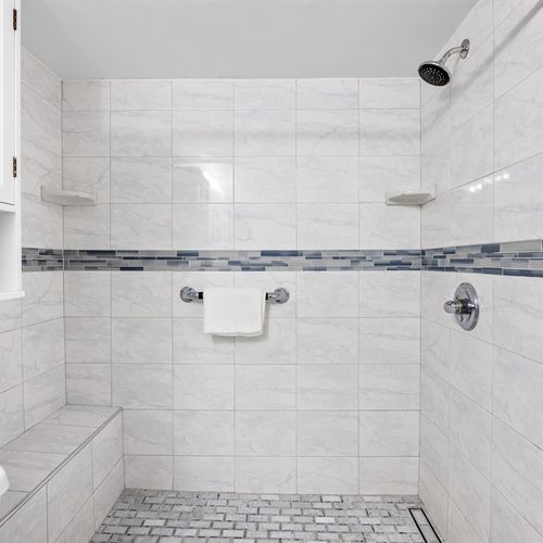 Beautiful Master Bath