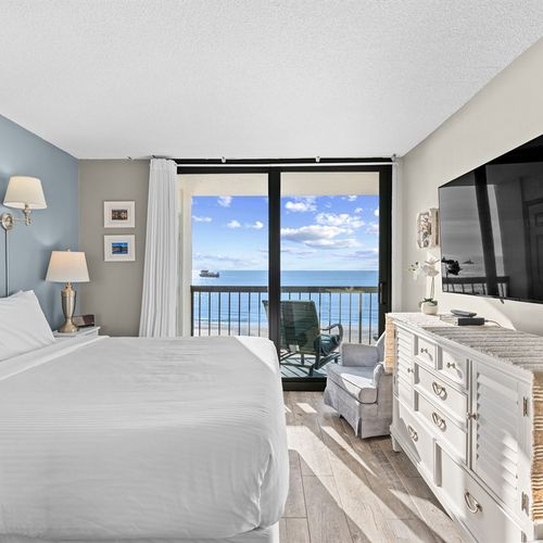 Oceanfront Master with King