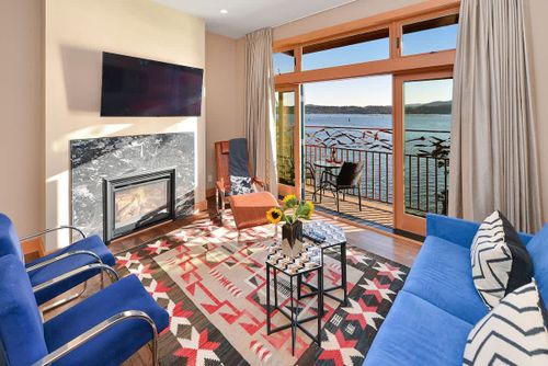 Oceanfront Oasis in Victoria