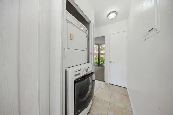 In-Unit Laundry for a Worry-Free Stay