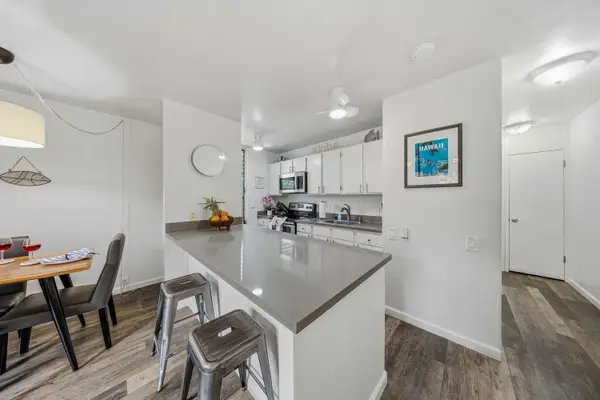 Open Kitchen Designed For Easy Entertaining