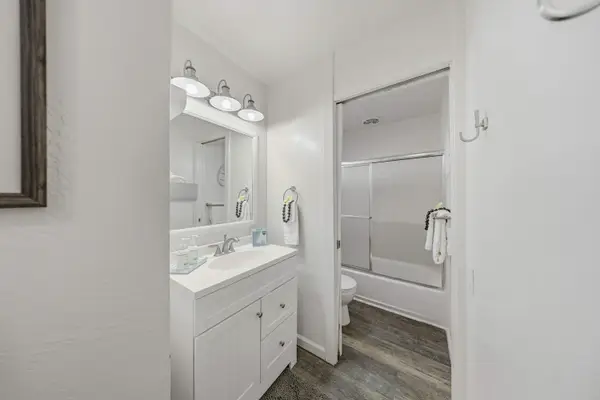 Bright Vanity For Everyday Convenience
