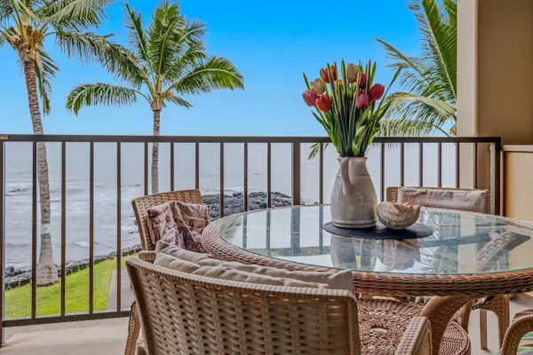 Dine Al Fresco With Oceanfront Views