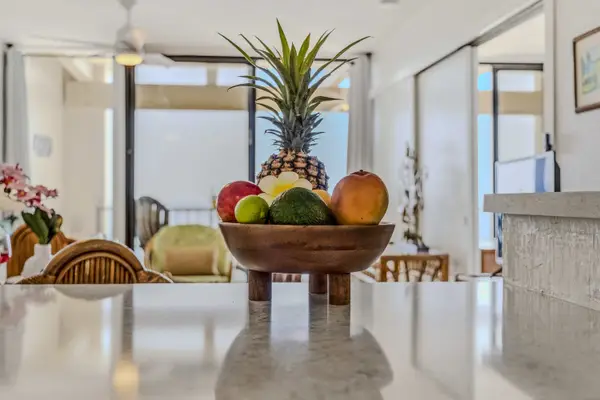 Taste The Island Flavors In A Sunlit Space