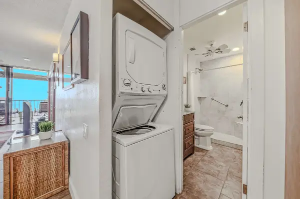 Convenient in-unit stacked washer and dryer available for guest use during your stay. 🧺