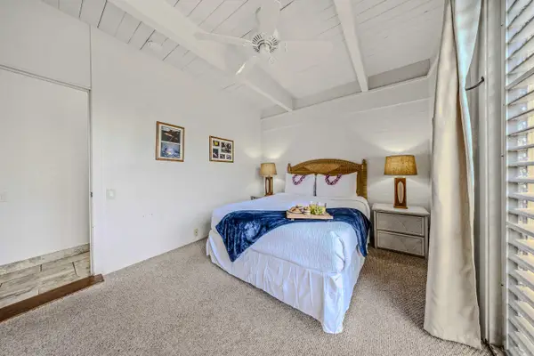 Spacious And Serene Bedroom Oasis Designed For Deep Relaxation