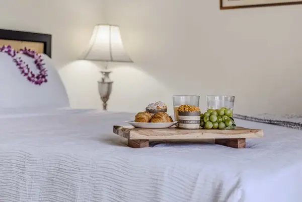 Enjoy A Warm Aloha Welcome With Sweet Breakfast Treats