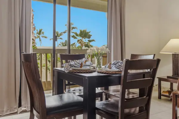 Gather For Intimate Home-Cooked Meals In A Sunlit Space