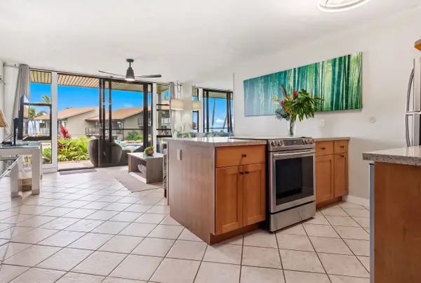 Fully equipped kitchen for effortless island me
