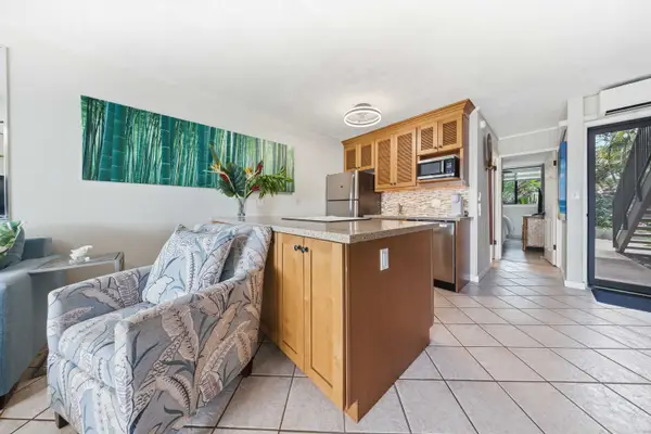 Open layout connecting the kitchen and living room