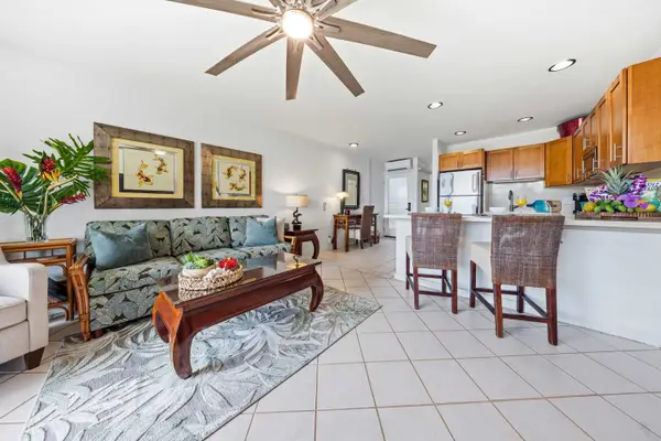 Spacious Island Living Made For Relaxing