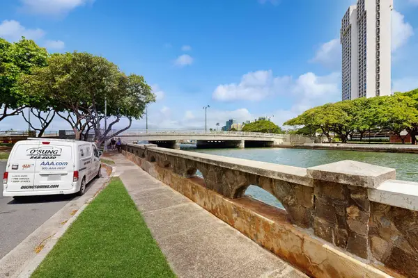 Discover a pleasant neighborhood setting that adds charm and comfort to your getaway.