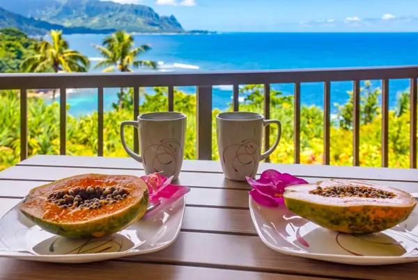 Breakfast on the lanai overlooking the Pacific