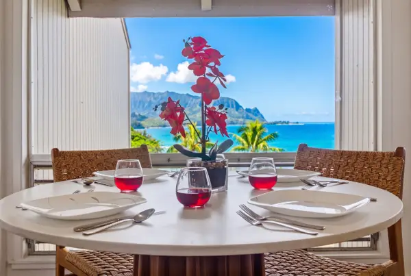 Oceanview dining space for memorable meals