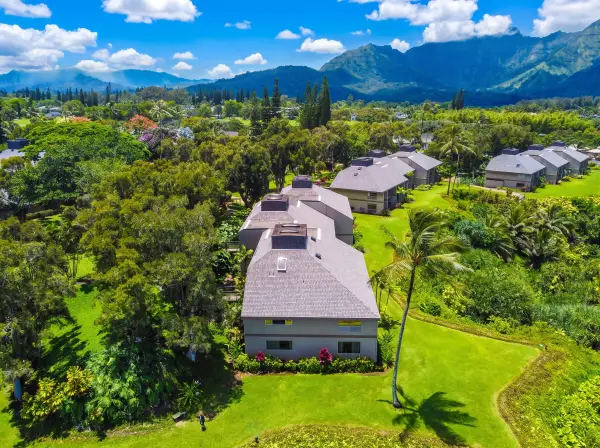 Aerial perspective of the surrounding buildings