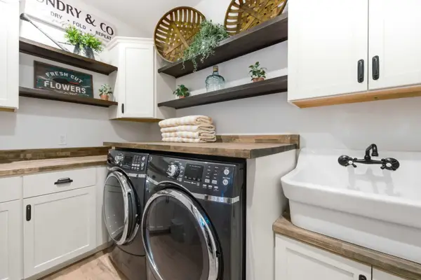Front-load washer and dryer available