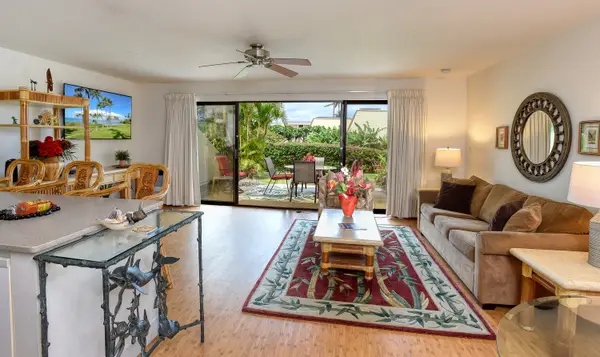 Open Living Space With Indoor Outdoor Flow