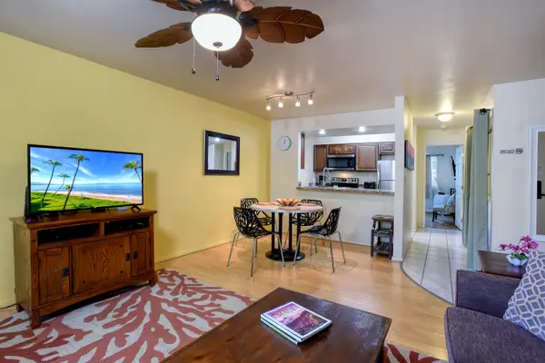 Open-Concept Living And Dining Retreat