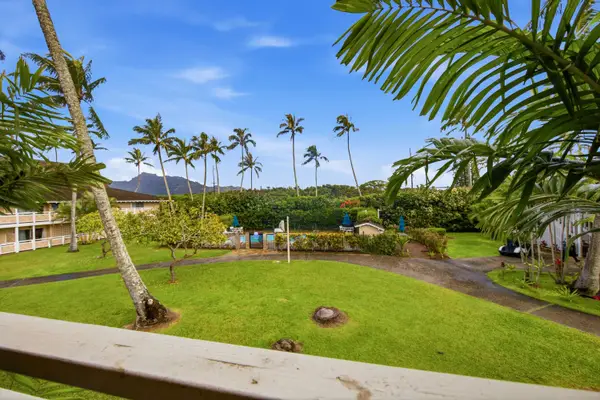 Beautiful back Grounds with Island Charm