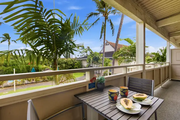 Private Lanai with Comfortable Outdoor Seating