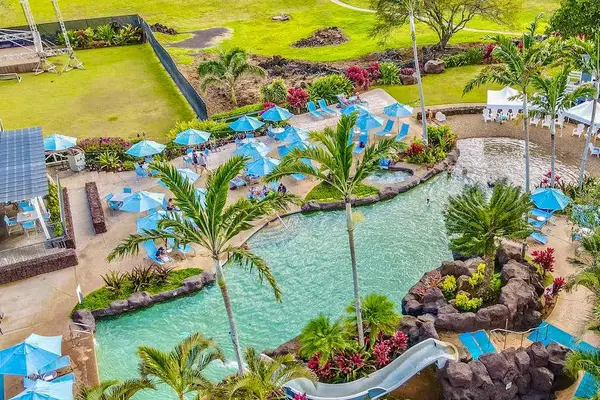 Resort Lagoon Pool Paradise