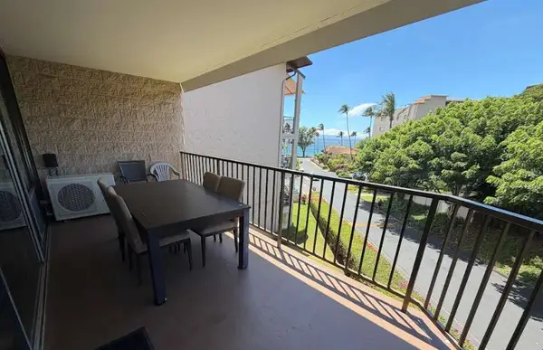 Enjoy the ocean views right from the lanai
