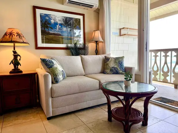Unwind In Style After A Day Of Island Adventures