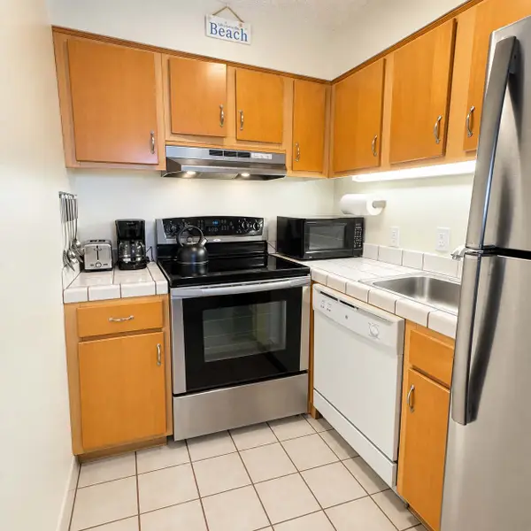 Paki Maui P302 – Oceanfront Condo