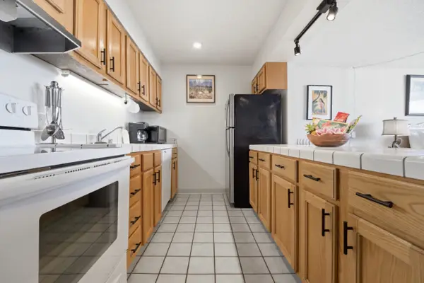 Paki Maui P302A – Oceanfront Studio