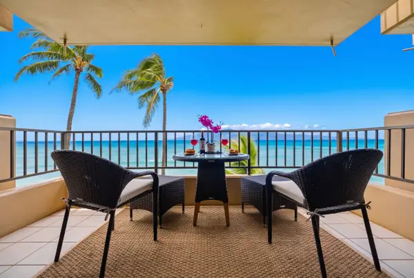Paki Maui P302A – Oceanfront Studio