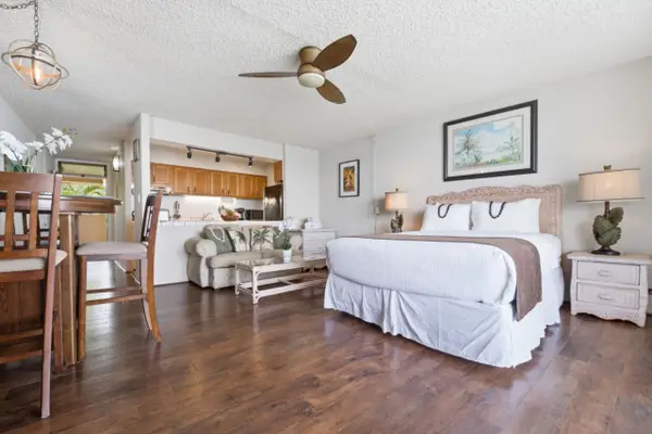 Paki Maui P302A – Oceanfront Studio