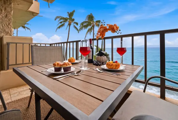 Paki Maui P302 – Oceanfront Condo