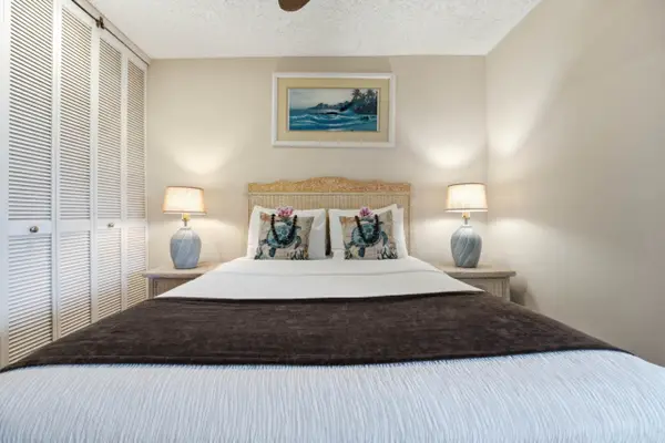 Paki Maui P302 – Oceanfront Condo