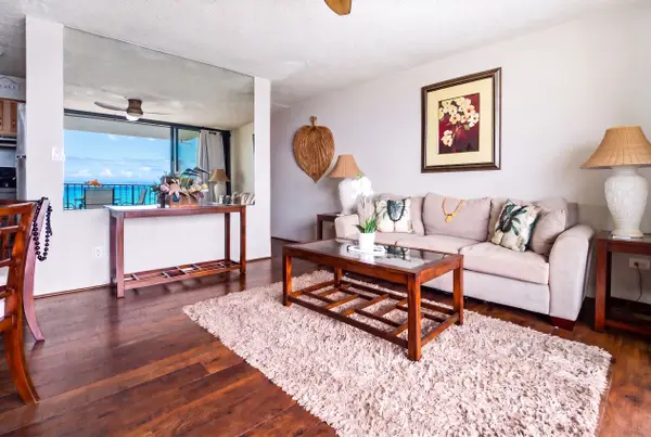 Paki Maui P302 – Oceanfront Condo