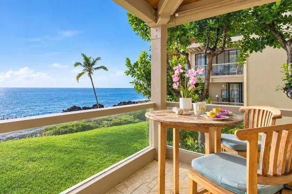 Ocean views from the lanai