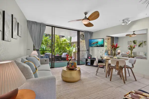 Paki Maui 120 | King Bed, Garden Lanai & Oceanfront Pool.