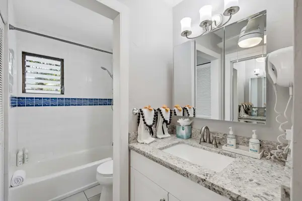 Full bathroom