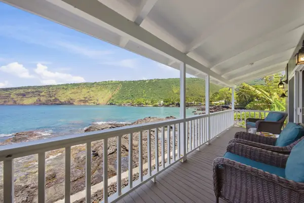 Manini Beach Breath Taker
