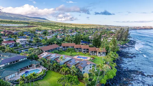 Mahina Surf 117 | One Bedroom Condo w/ Oceanview
