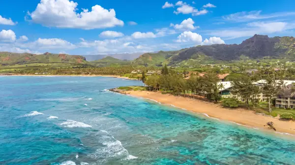 Islander on the Beach 370