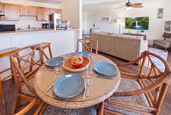 Kihei Holiday 215